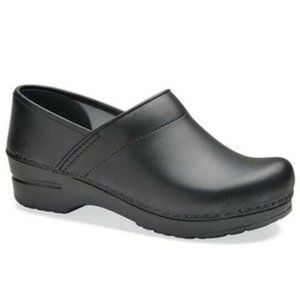 Women's Dansko Professional Box Shoe, Black, 8W